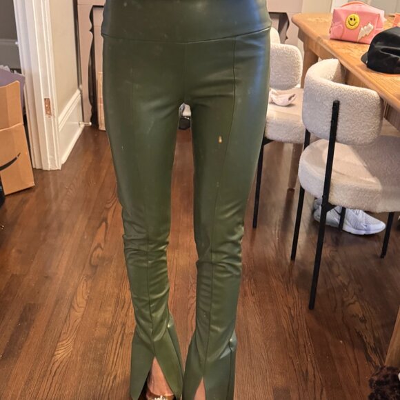 Norma Kamali Pant Legging High Rise Flared Leather Stretch Spat Olive Spat - Picture 4 of 6